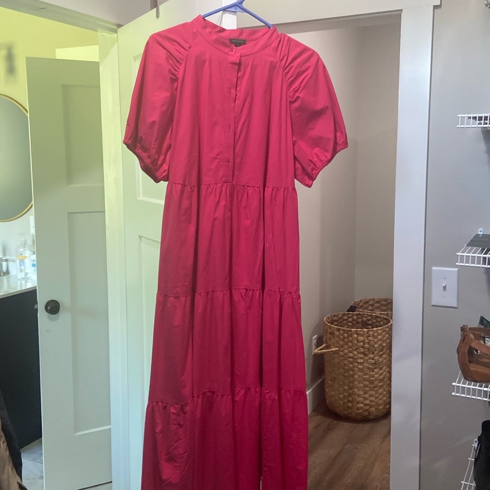 Ann Taylor maxi dress size medium